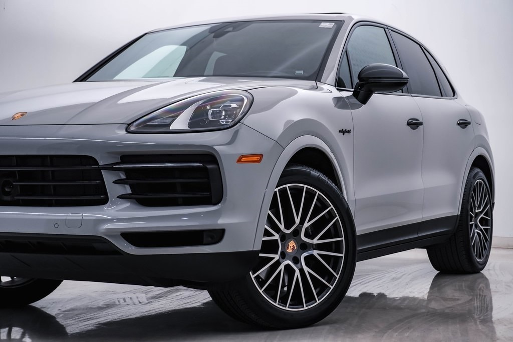 Certified 2022 Porsche Cayenne E-Hybrid with VIN WP1AE2AY1NDA26403 for sale in Westmont, IL