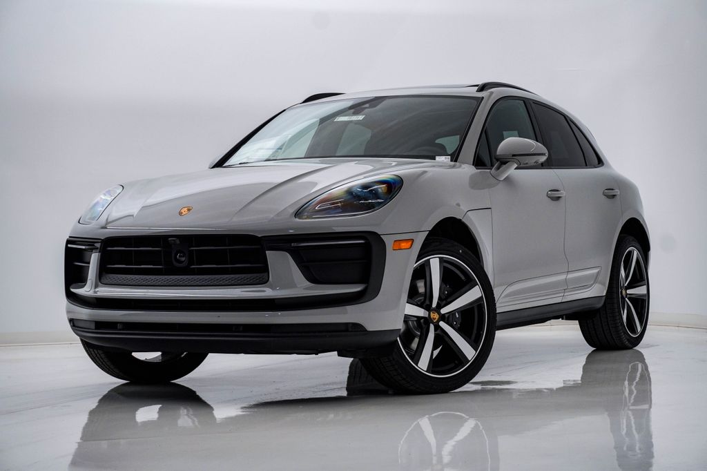 2026 Porsche Macan
