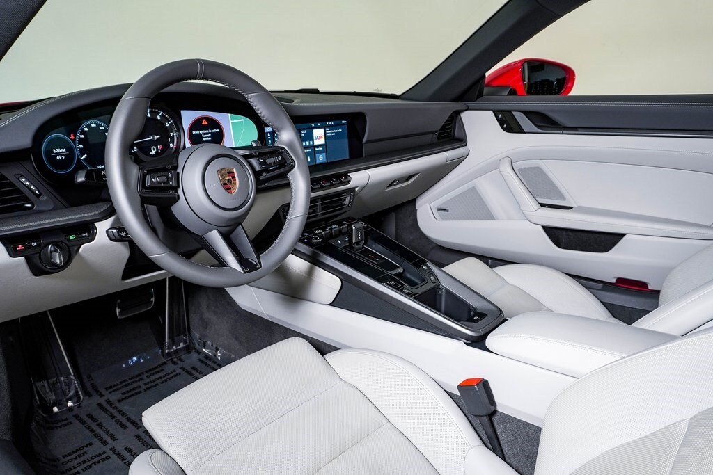 2021 Porsche 911 4 photo 4