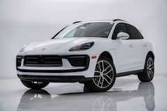 2026 Porsche Macan SUV