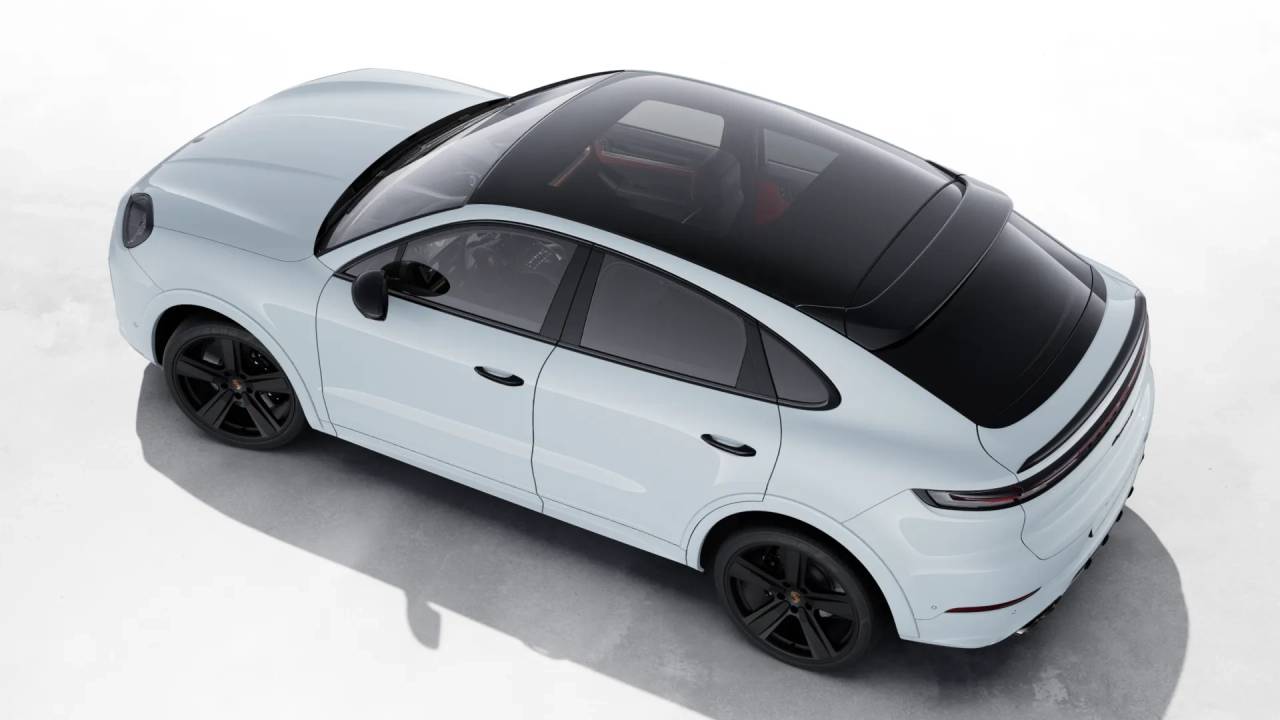 2026 Porsche Cayenne S Coupe photo 4