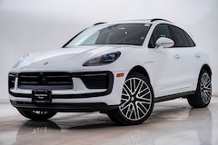 2025 Porsche Macan SUV