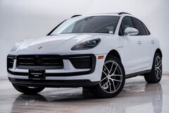 2025 Porsche Macan SUV