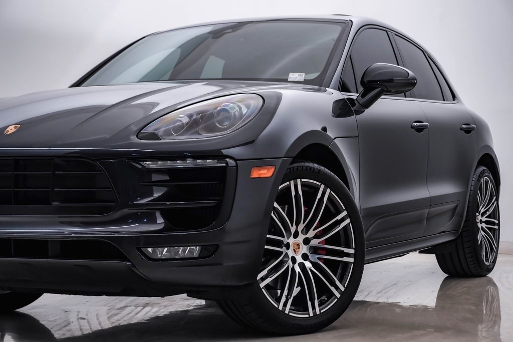 Used 2018 Porsche Macan GTS with VIN WP1AG2A51JLB63597 for sale in Westmont, IL