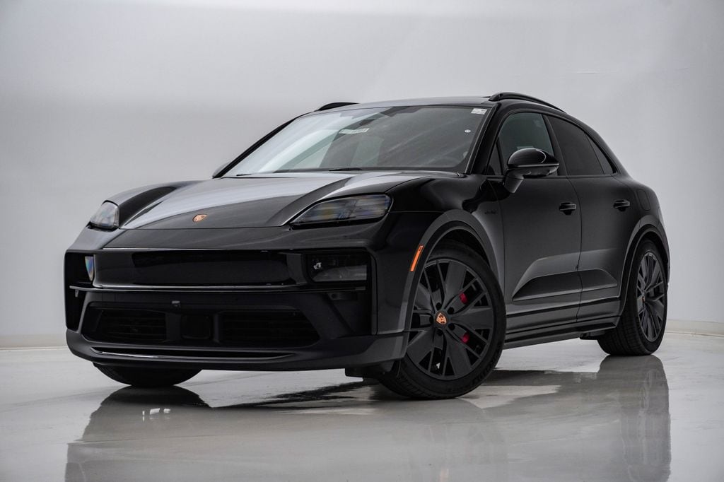 2026 Porsche Macan