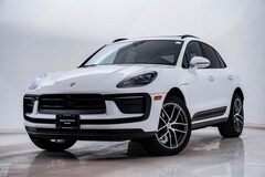 2025 Porsche Macan SUV