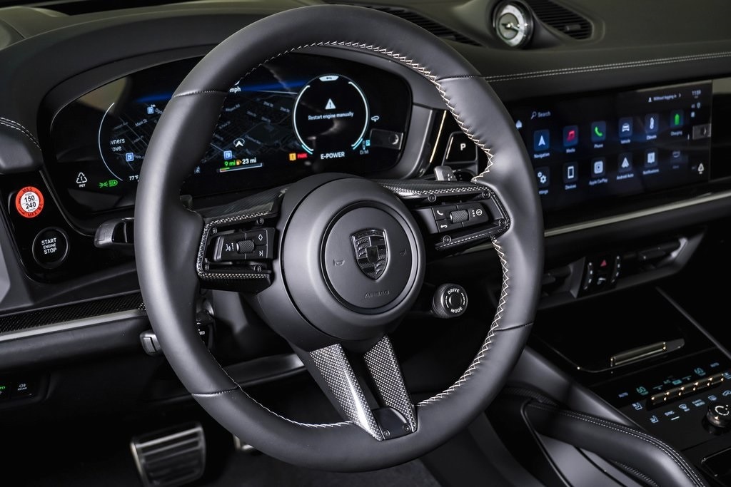 2026 Porsche Cayenne Coup Turbo E-Hybrid - Photo 18