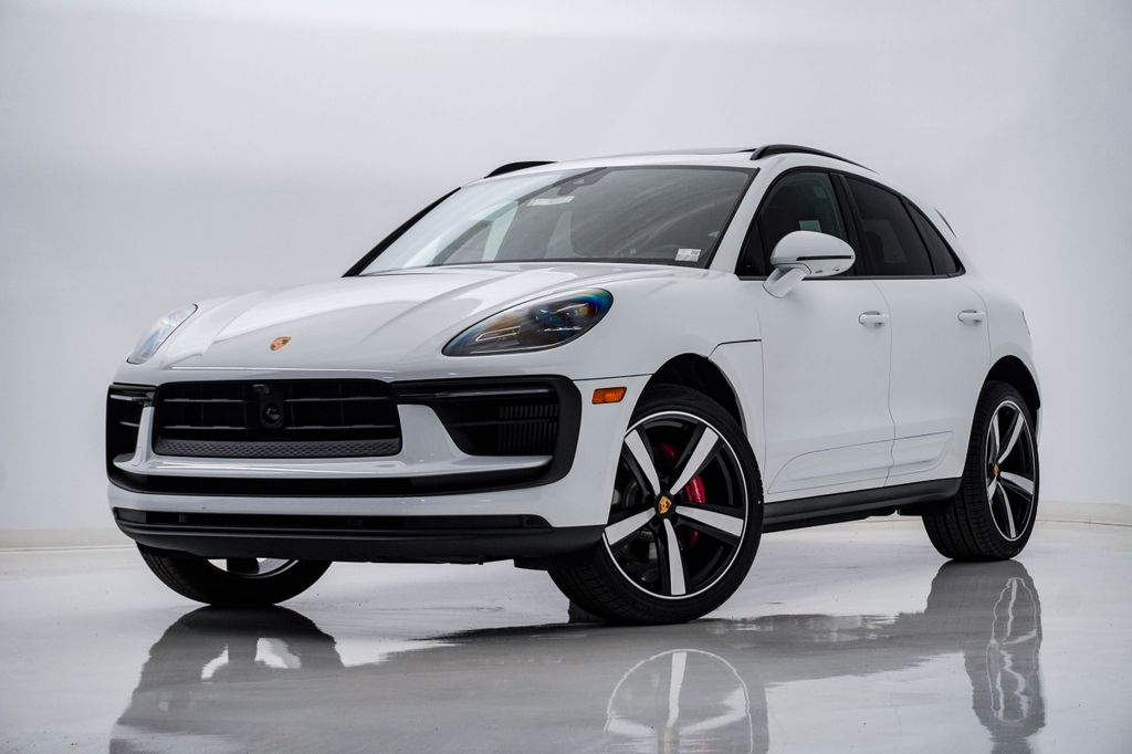 2026 Porsche Macan