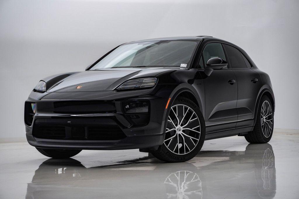 2026 Porsche Macan Electric 4 SUV