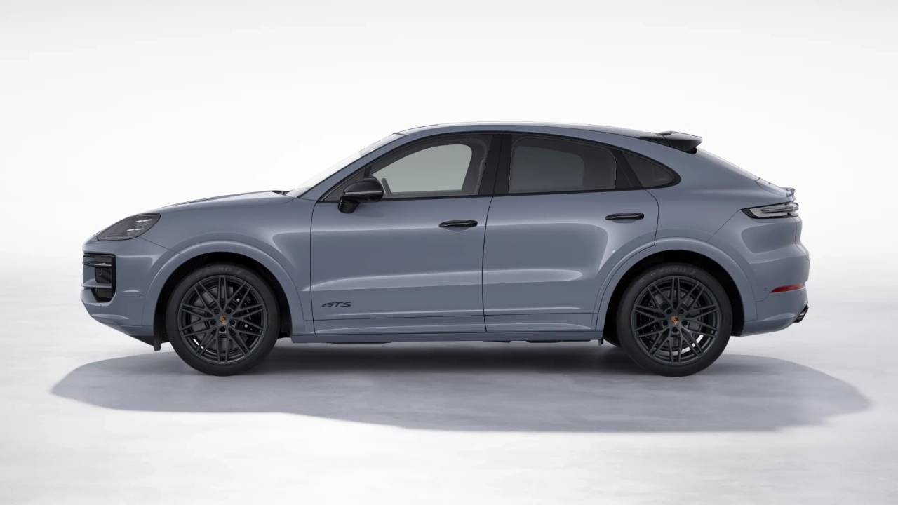 2026 Porsche Cayenne GTS Coupe photo 2