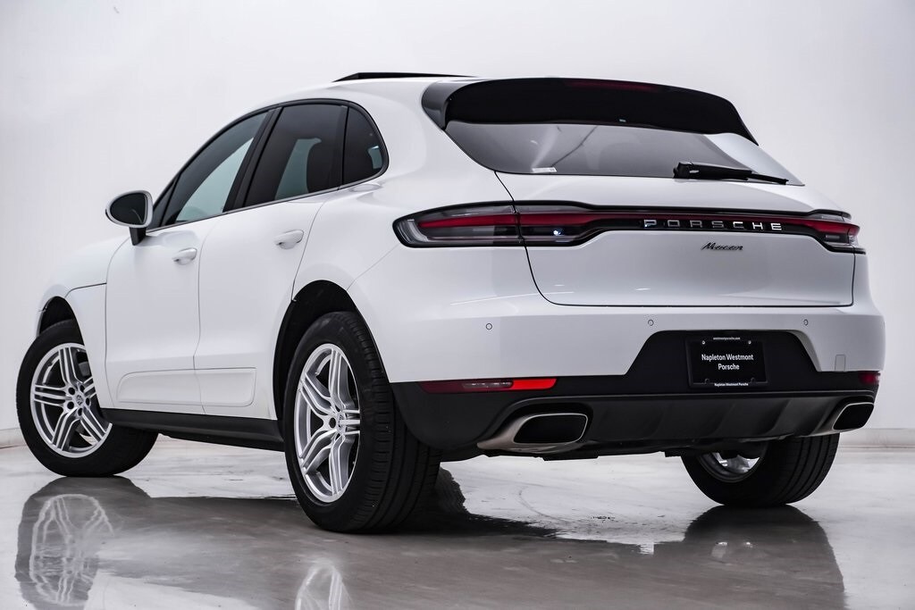 2020 Porsche Macan photo 3