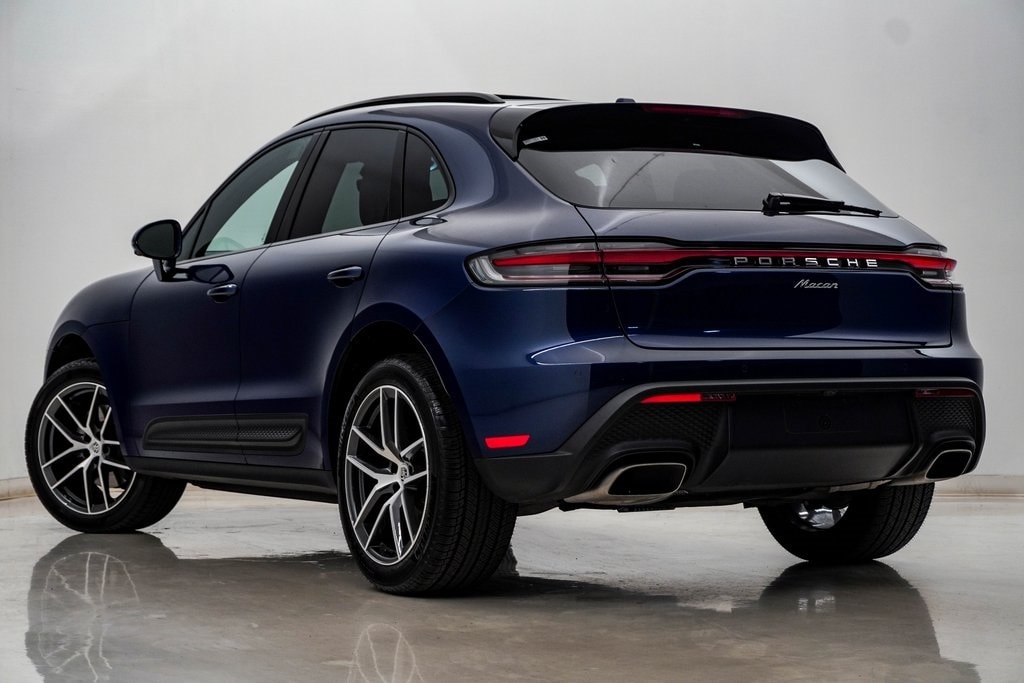 Certified 2025 Porsche Macan  SUV