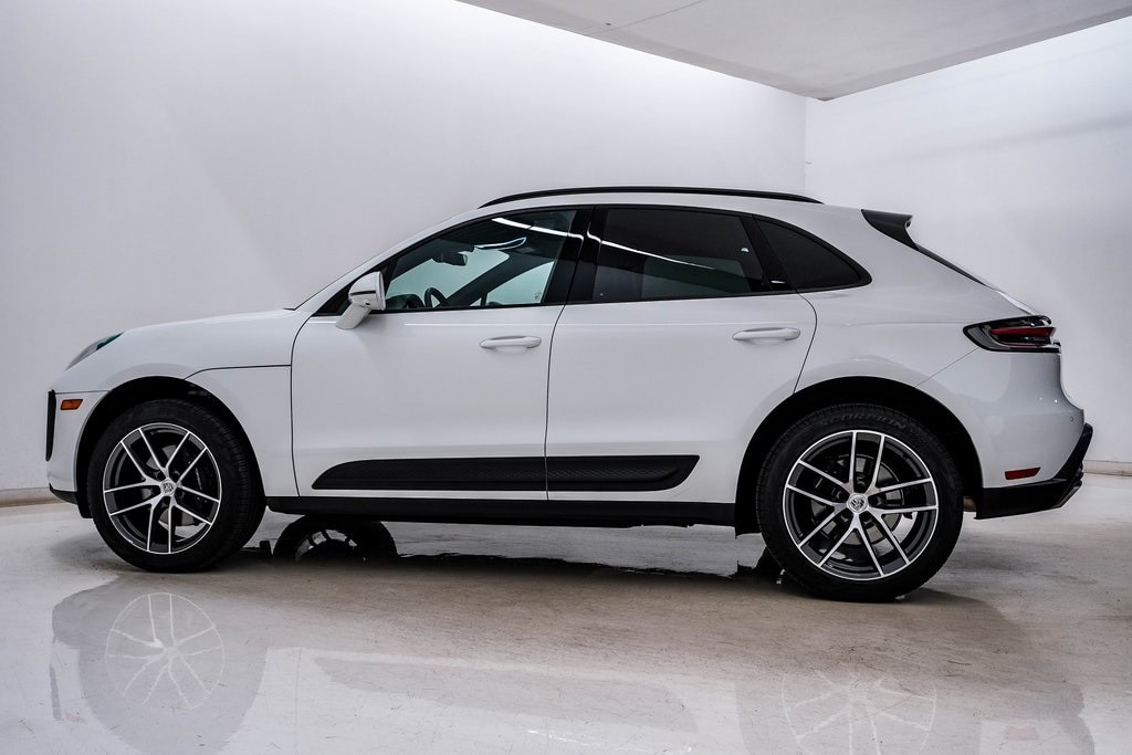 Certified 2025 Porsche Macan  SUV