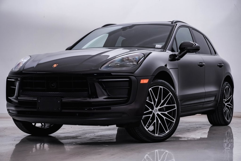 2024 Porsche Macan SUV