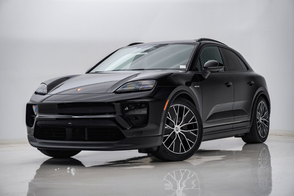 2026 Porsche Macan Electric 4 SUV