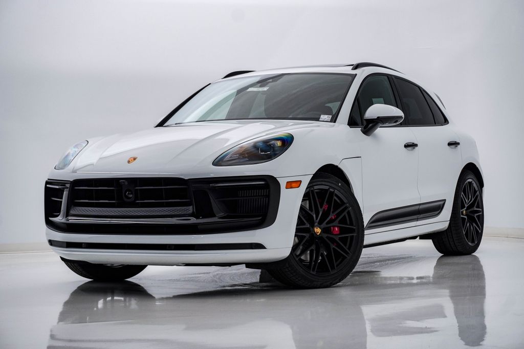 2026 Porsche Macan GTS