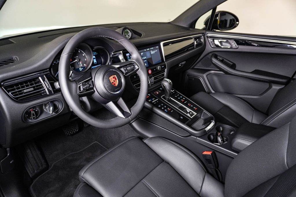 New 2026 Porsche Macan SUV