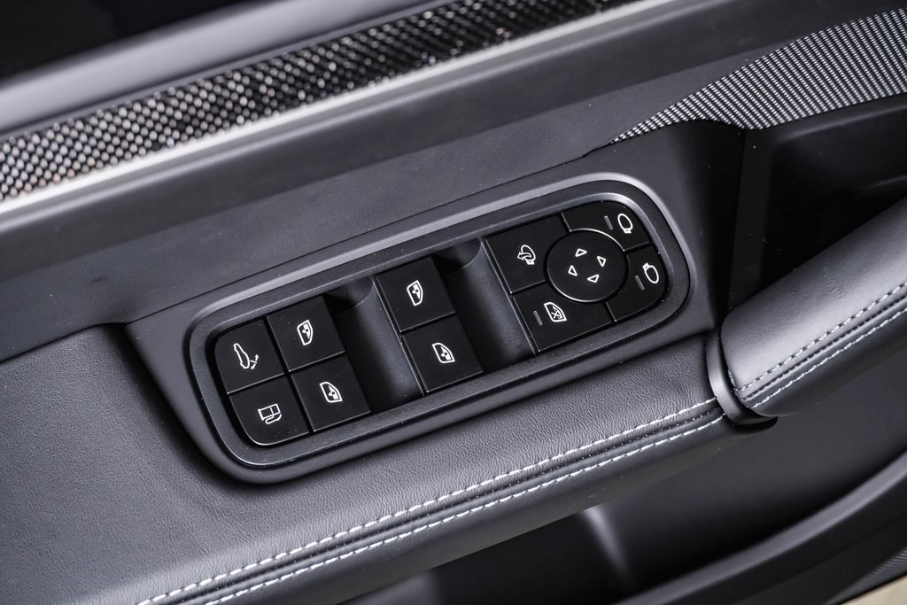 2026 Porsche Cayenne Coup Turbo E-Hybrid - Photo 26
