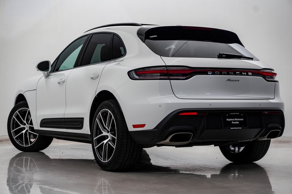 Certified 2025 Porsche Macan  SUV