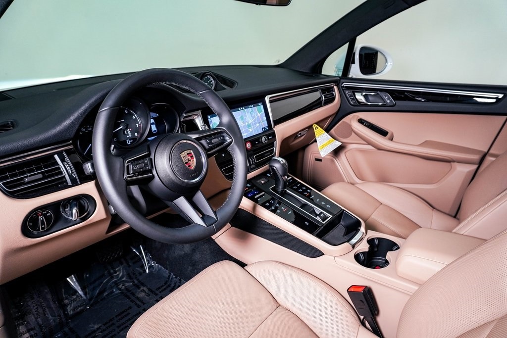 Certified 2025 Porsche Macan SUV