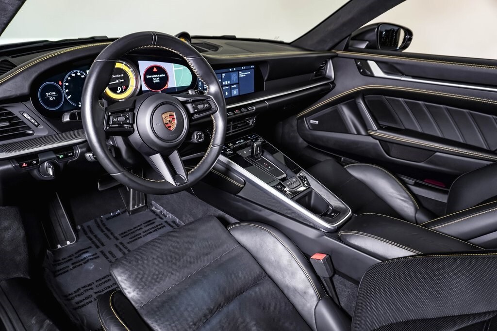 2021 Porsche 911 Turbo S photo 4