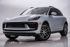 2026 Porsche Macan SUV