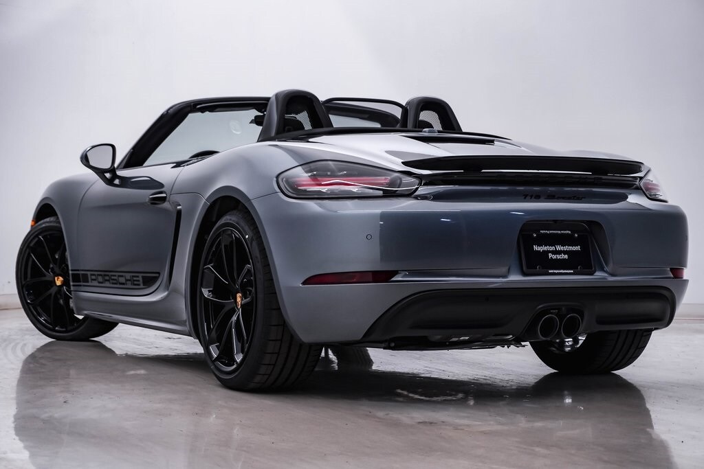 2025 Porsche Boxster Base photo 3