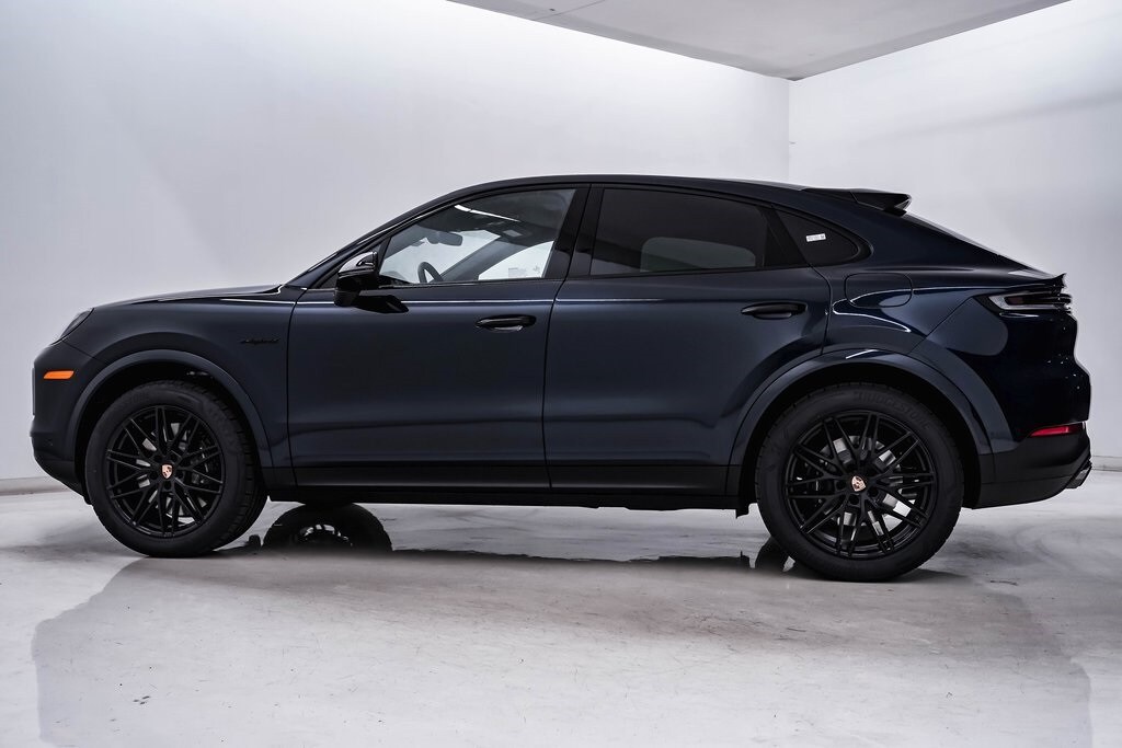 2026 Porsche Cayenne E-Hybrid Coupe photo 2