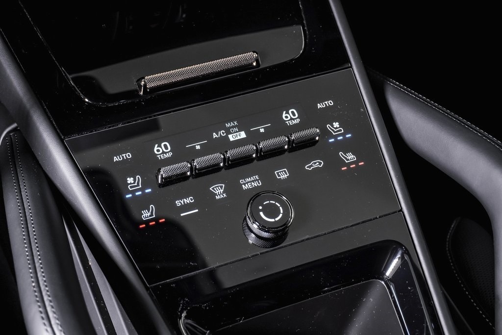 2026 Porsche Cayenne Coup Turbo E-Hybrid - Photo 24