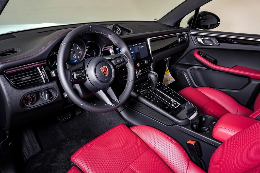 New 2026 Porsche Macan SUV