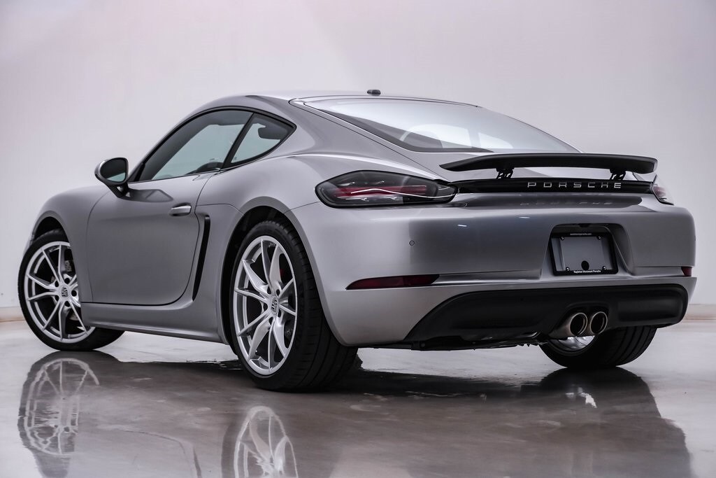 2025 Porsche Cayman S photo 3