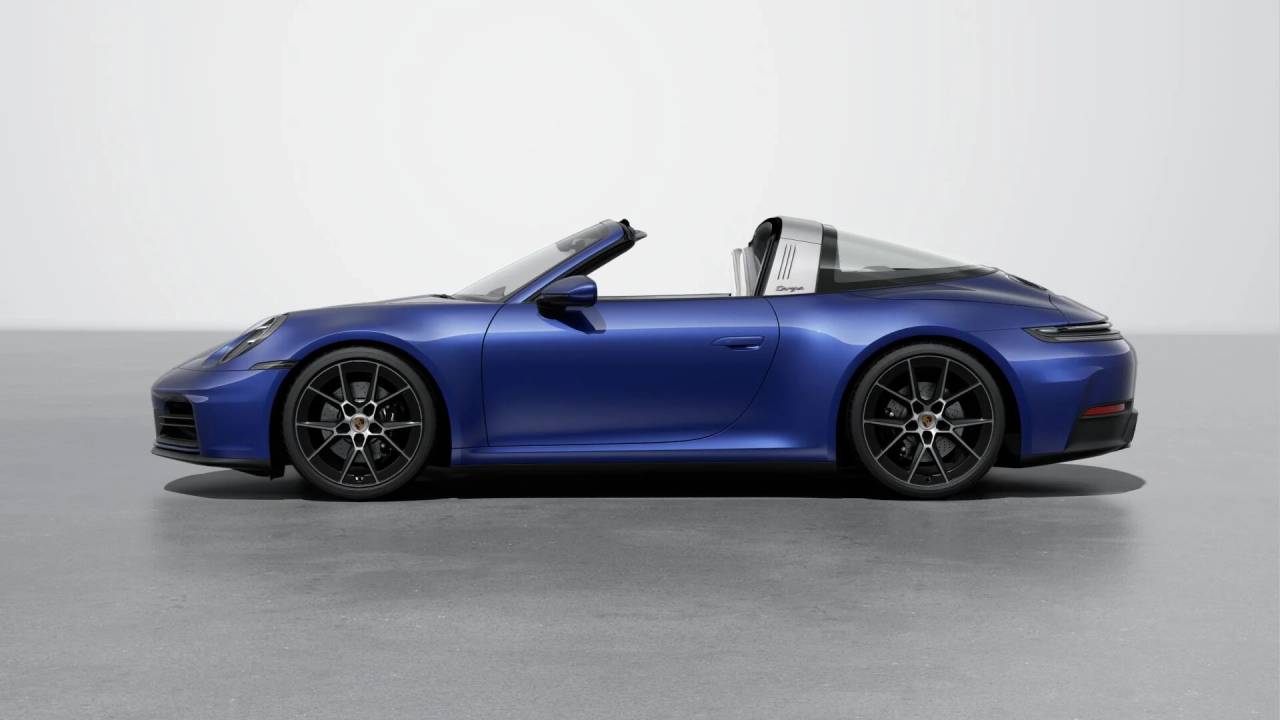 2026 Porsche 911 Targa 4S photo 2