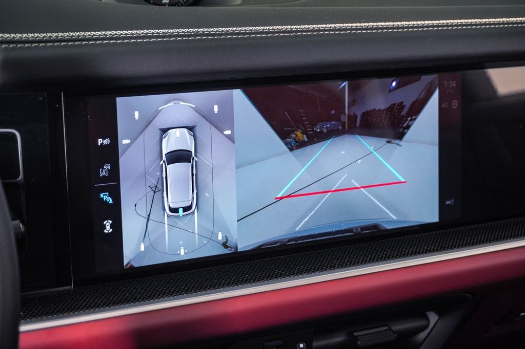 2026 Porsche Cayenne Turbo E-Hybrid - Photo 24