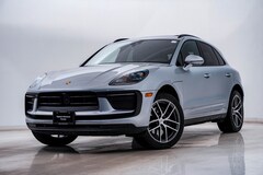 2025 Porsche Macan SUV