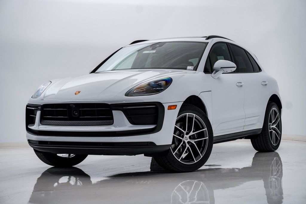 2026 Porsche Macan