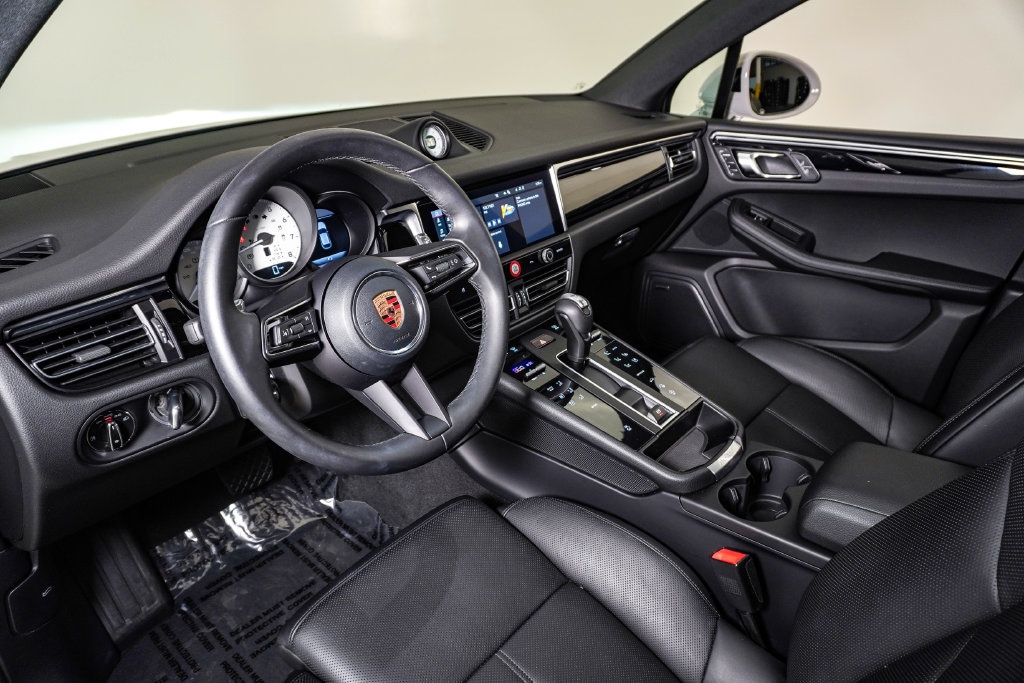 Certified 2026 Porsche Macan SUV