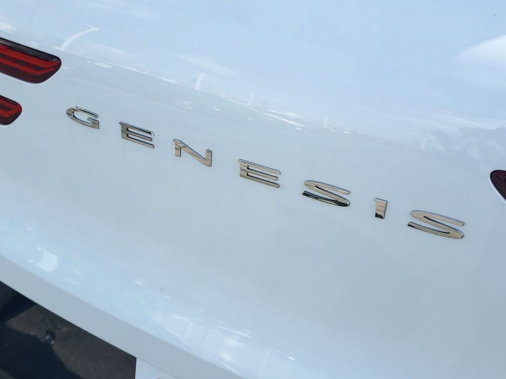 2026 GENESIS GV70 Sport Prestige - Photo 8