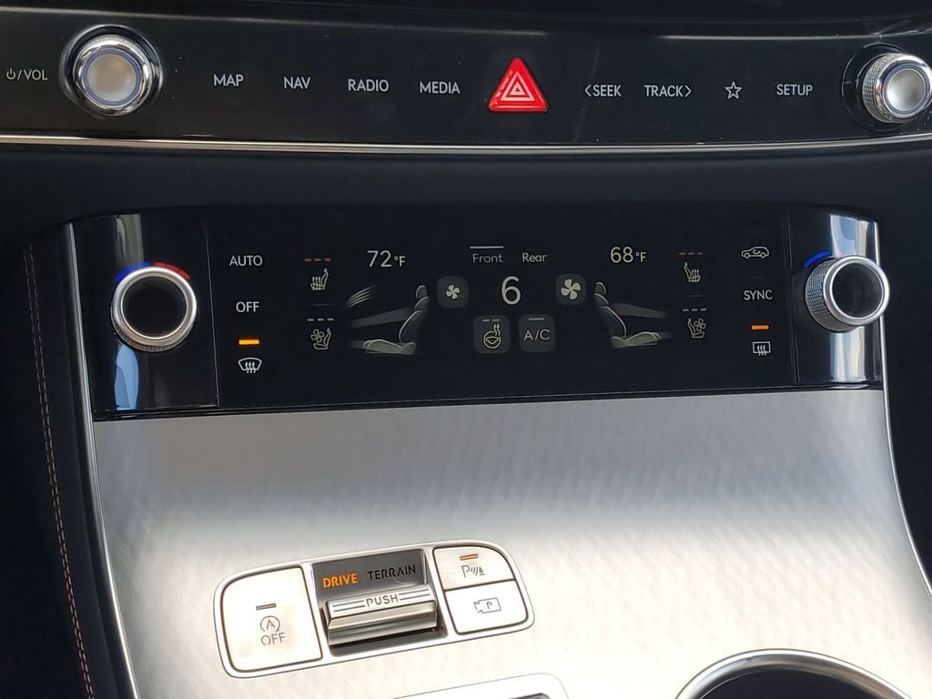 2026 GENESIS GV70 Sport Prestige - Photo 25