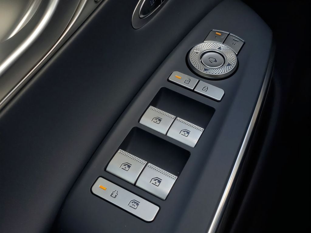 2026 GENESIS GV70 Sport Prestige - Photo 19