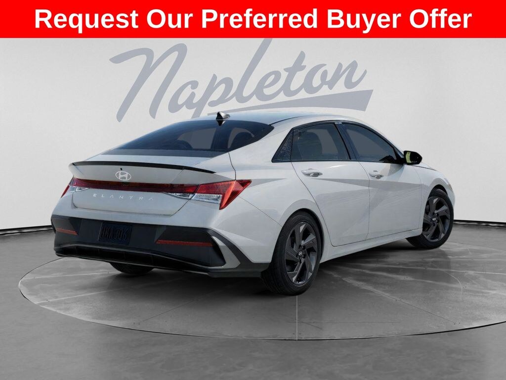 New 2026 Hyundai Elantra SEL Sport Sedan
