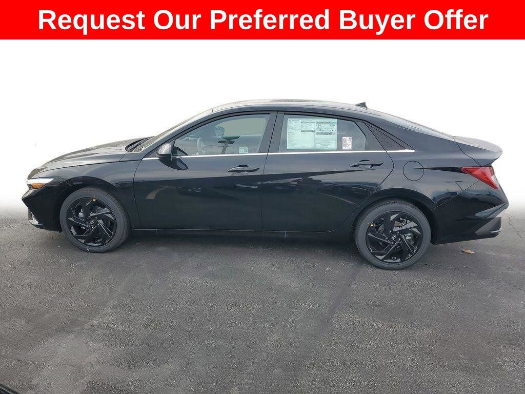 New 2026 Hyundai Elantra SEL Sport Sedan