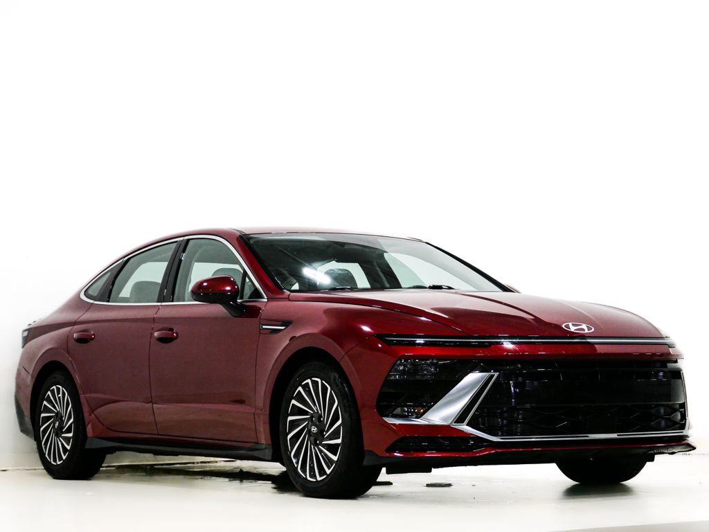 2025 Hyundai Sonata Hybrid
