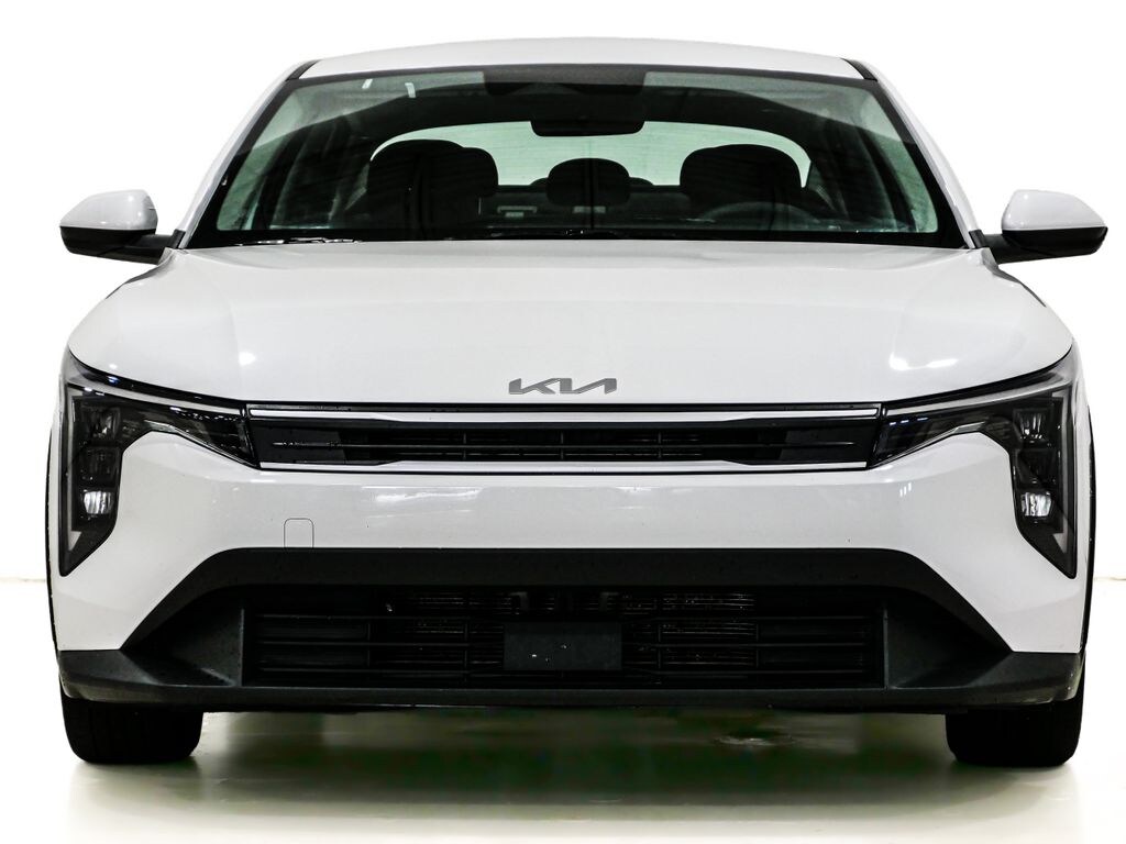 Used 2025 Kia K4 LXS Sedan
