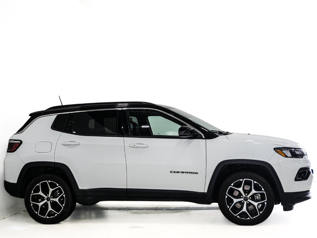 Used 2025 Jeep Compass Limited SUV