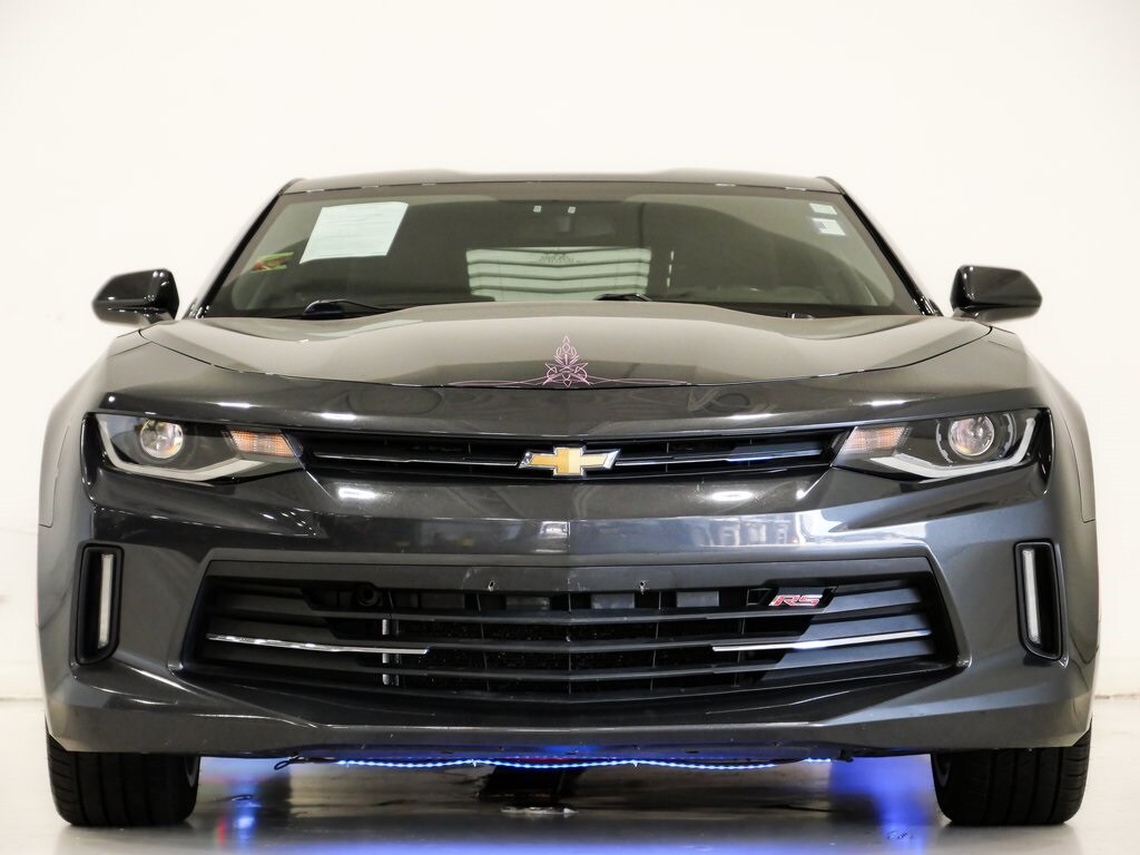 2017 Chevrolet Camaro 1LS 1LT photo 2