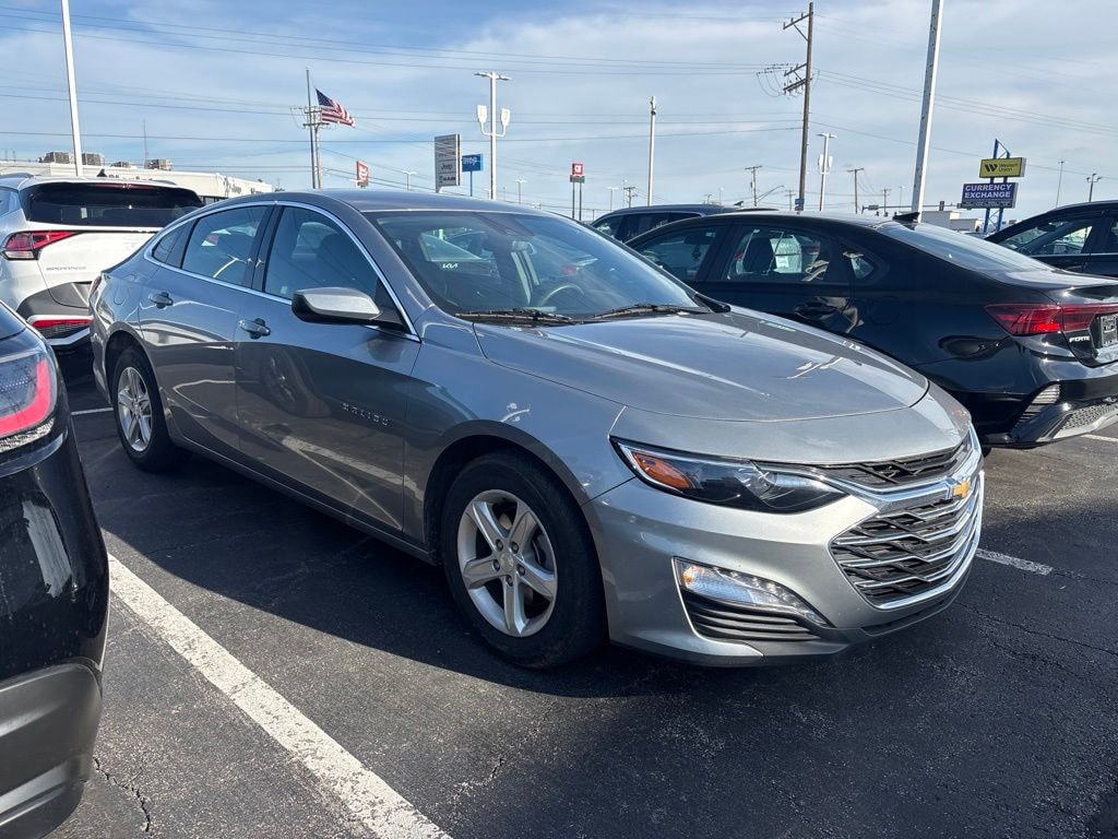 Used 2024 Chevrolet Malibu LT Sedan