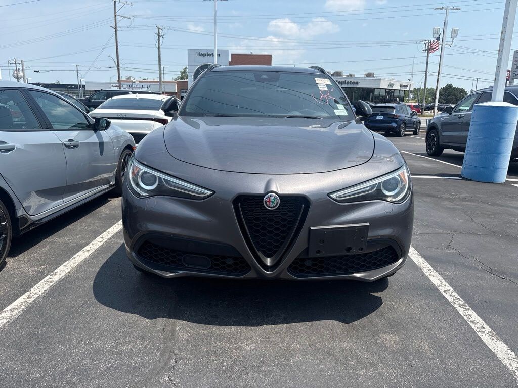 Used 2023 Alfa Romeo Stelvio Veloce SUV