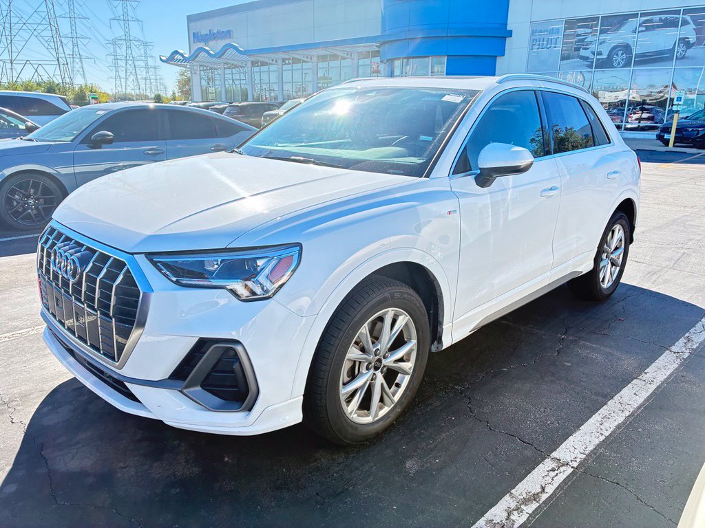  Audi Q3