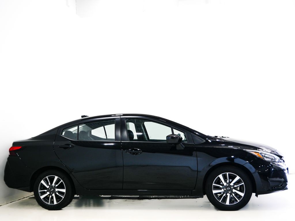 Used 2025 Nissan Versa 1.6 SV Sedan