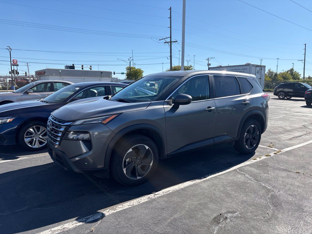 Used 2024 Nissan Rogue SV SUV